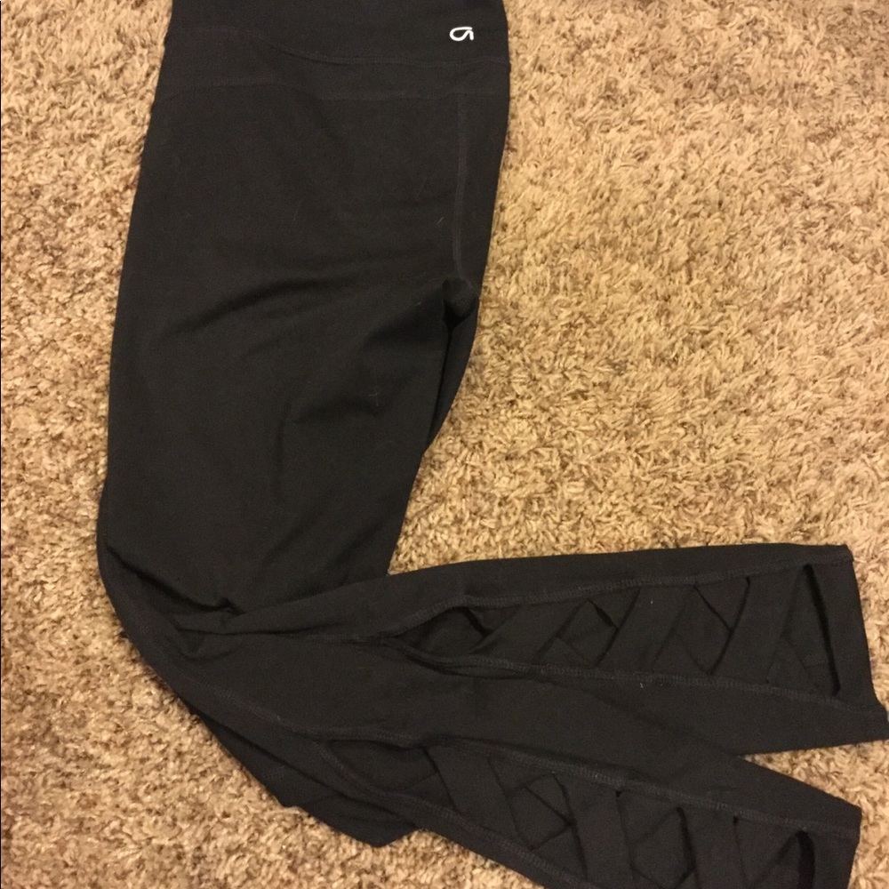 Gap high waisted leggings with detailed ankles